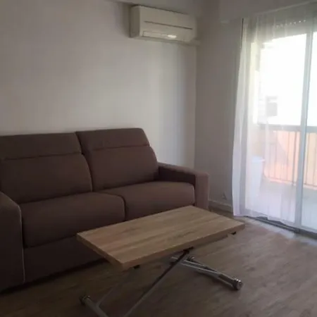 Appartement Studio Rue D'antibes